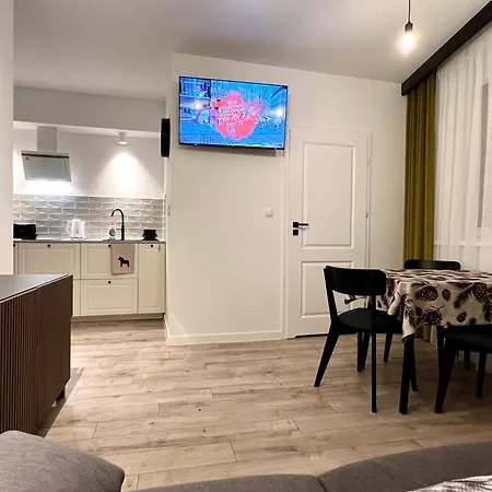 Kamienny Sen, Apartment